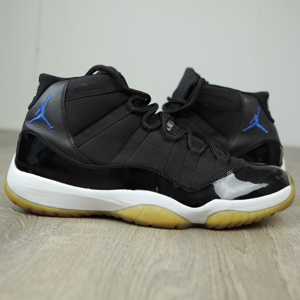 Nike Air Jordan Retro XI Space Jam Size 13 2009 378037-041